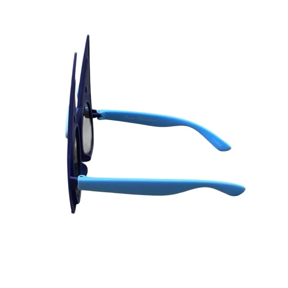 New Without tags Bluey Sunglasses one size kids